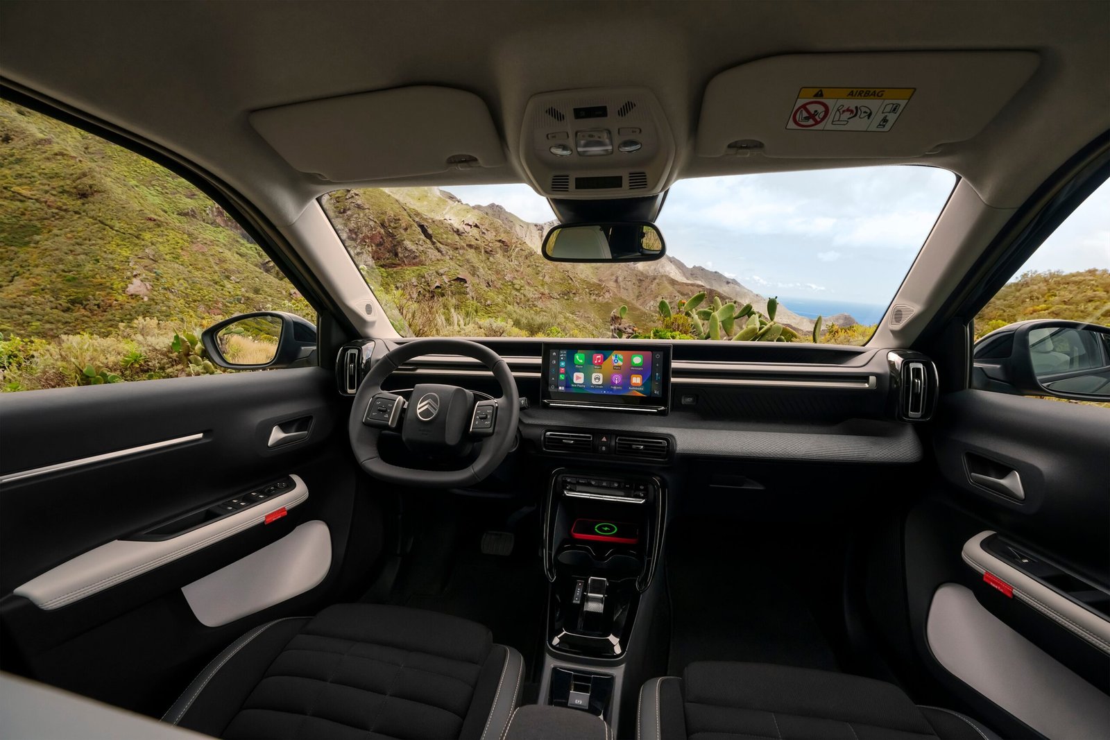 Interior_row1